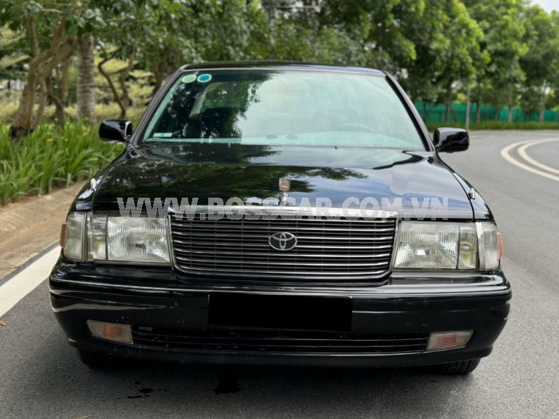 Toyota Crown Royal Saloon 3.0 AT