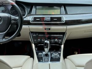 Xe BMW 5 Series 550i GT 2010