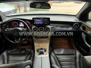 Xe Mercedes Benz GLC 250 4Matic 2017