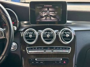 Xe Mercedes Benz GLC 200 2018