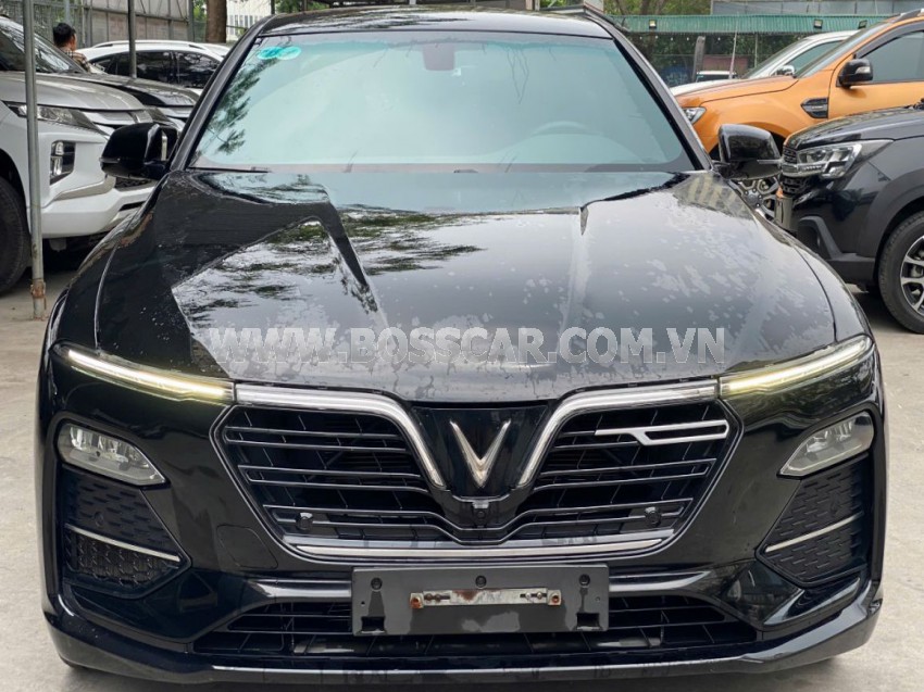 VinFast Lux A 2.0 2.0 AT