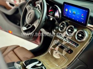 Xe Mercedes Benz GLC 250 4Matic 2017