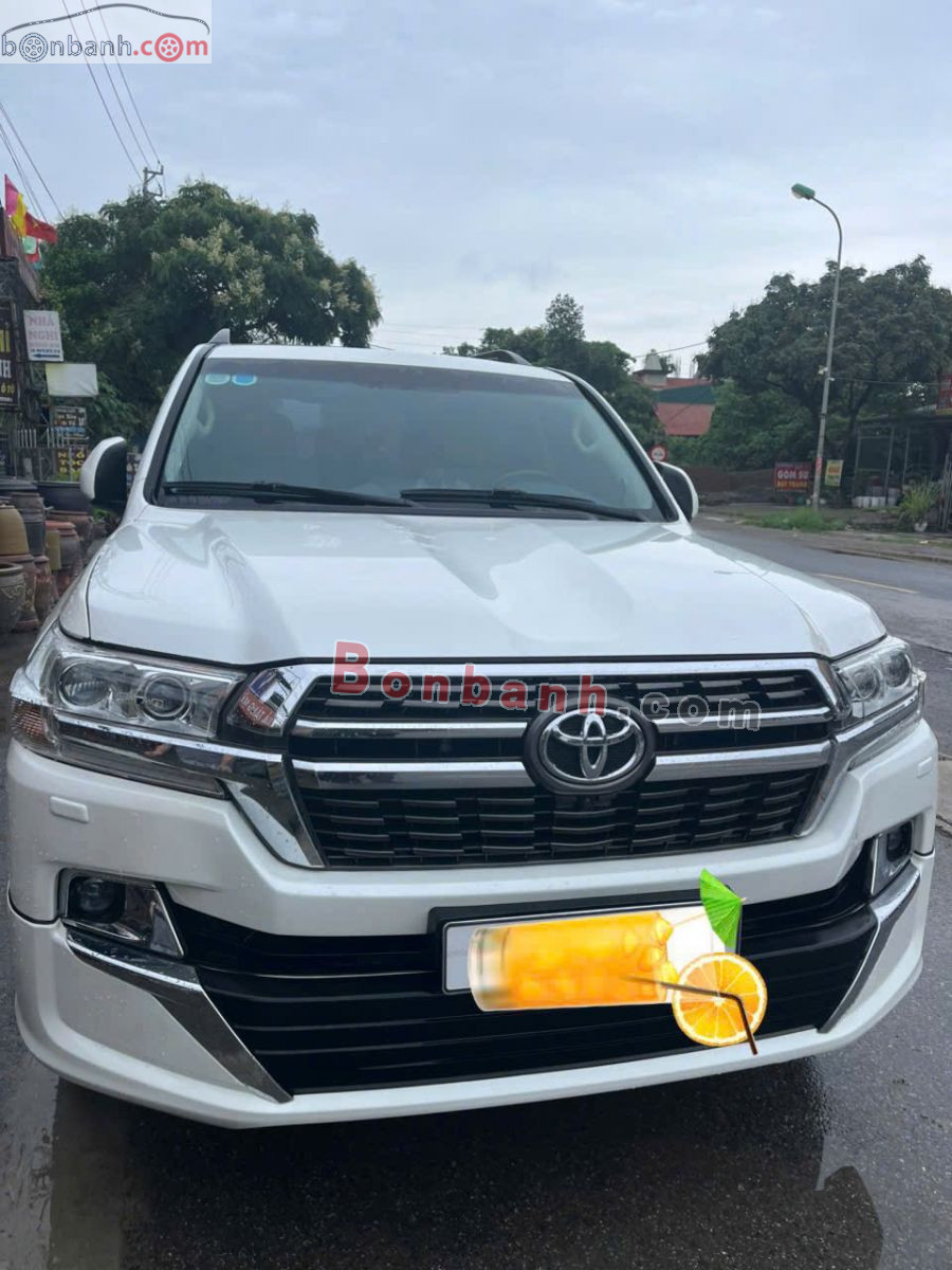Toyota Land Cruiser VX 4.6 V8