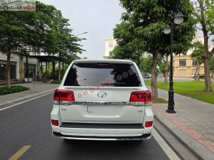Xe Toyota Land Cruiser VX 4.6 V8 2016