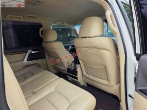 Xe Toyota Land Cruiser VX 4.6 V8 2016