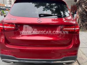 Xe Mercedes Benz GLC 300 4Matic 2017