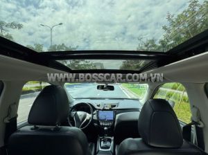 Xe Nissan X trail 2.5 SV 4WD Premium 2018