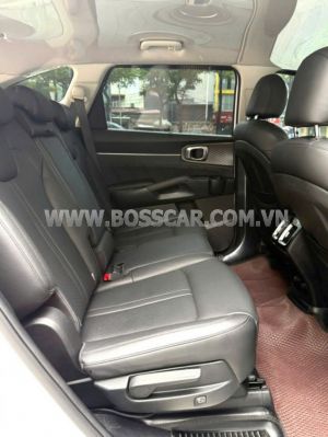 Xe Kia Sorento Luxury 2.2 AT 2024