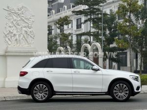 Xe Mercedes Benz GLC 250 4Matic 2018
