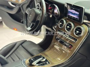 Xe Mercedes Benz GLC 250 4Matic 2018