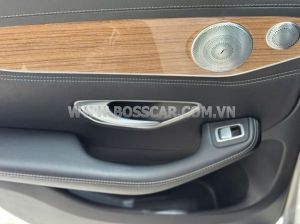 Xe Mercedes Benz GLC 250 4Matic 2018