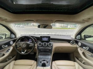 Xe Mercedes Benz GLC 300 4Matic 2017