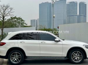 Xe Mercedes Benz GLC 300 4Matic 2017