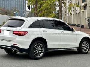 Xe Mercedes Benz GLC 300 4Matic 2017
