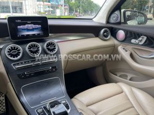 Xe Mercedes Benz GLC 300 4Matic 2017
