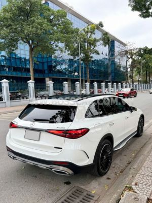 Xe Mercedes Benz GLC 300 4Matic 2023