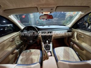 Xe BMW 3 Series 320i 2009