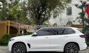 Xe BMW X5 xDrive40i M Sport 2025