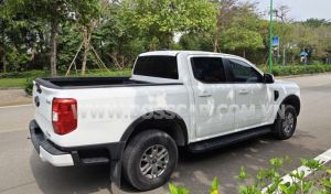 Xe Ford Ranger XLS 2.0L 4x2 AT 2023