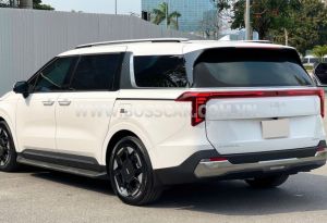 Xe Kia Carnival Signature 2.2D 2025