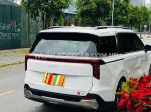 Xe Kia Carnival Signature 2.2D 2025