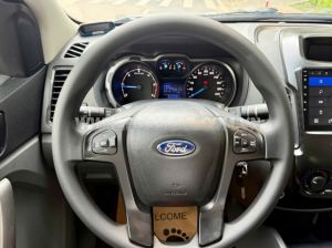 Xe Ford Ranger XLS 2.2L 4x2 AT 2016
