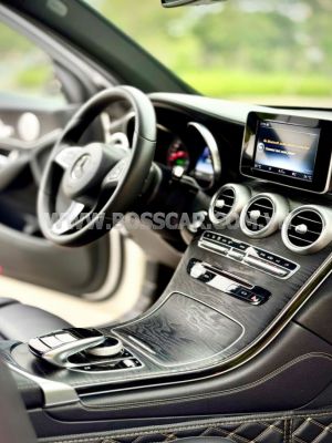 Xe Mercedes Benz GLC 300 4Matic 2016