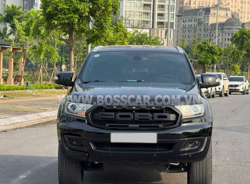 Ford Everest Titanium 2.0L 4x2 AT