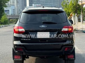 Xe Ford Everest Titanium 2.0L 4x2 AT 2019