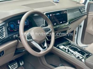 Xe Volkswagen Viloran Luxury 2024