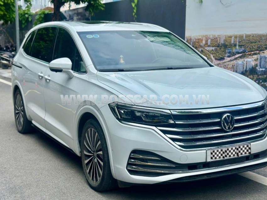 Volkswagen Viloran Luxury