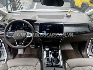 Xe Volkswagen Viloran Luxury 2024