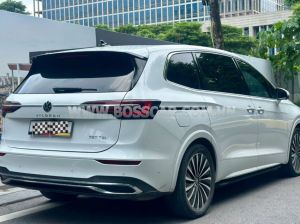 Xe Volkswagen Viloran Luxury 2024