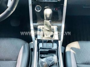 Xe Toyota Veloz Cross Top 1.5 CVT 2026