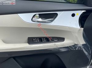 Xe Kia K3 Luxury 1.6 AT 2025