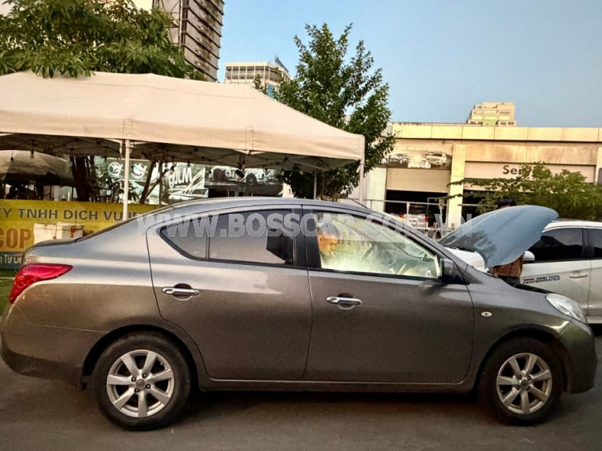 Nissan Sunny XV