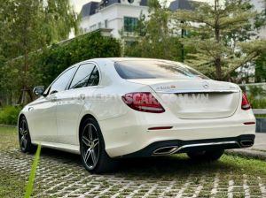 Xe Mercedes Benz E class E300 AMG 2016