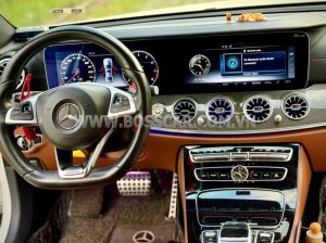 Xe Mercedes Benz E class E300 AMG 2016